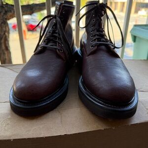 Viberg Scout boot , Vibram 2060 sole . New. Men's Brown washed kangoroo boot